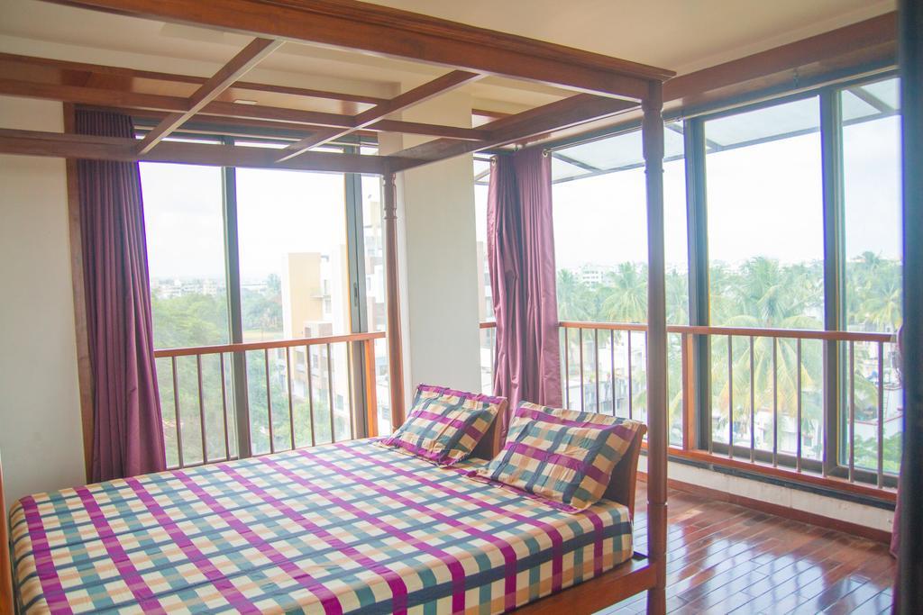 Gulmohar - Luxurious Penthouse Family Rooms โกลฮาปูร์ ภายนอก รูปภาพ
