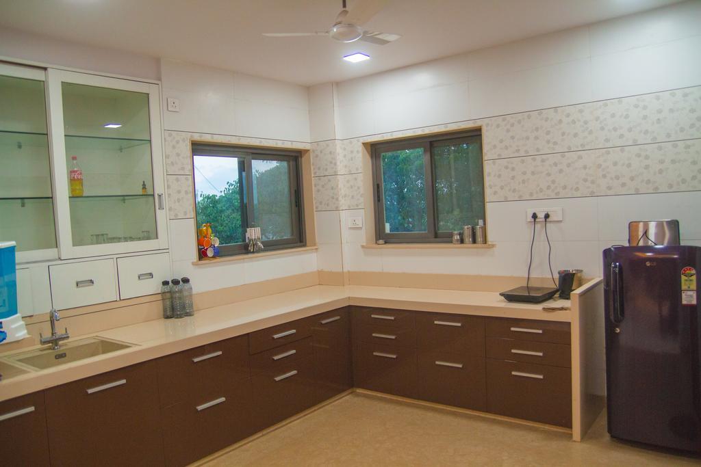 Gulmohar - Luxurious Penthouse Family Rooms โกลฮาปูร์ ภายนอก รูปภาพ